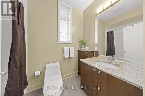 63F Young Street, Ottawa, ON 