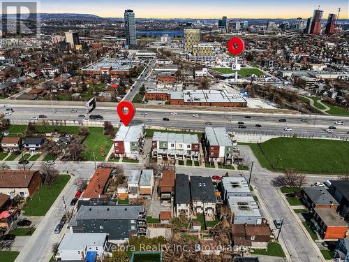 63F Young Street, Ottawa, ON 