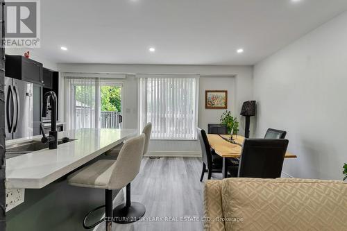 18 - 10 Cadham Boulevard, Hamilton, ON 