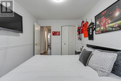18 - 10 Cadham Boulevard, Hamilton, ON 