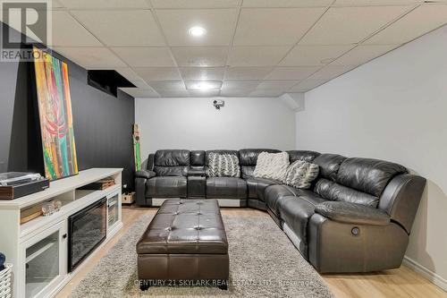18 - 10 Cadham Boulevard, Hamilton, ON 