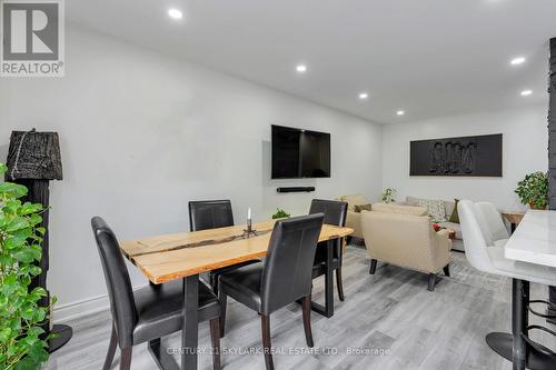 18 - 10 Cadham Boulevard, Hamilton, ON 