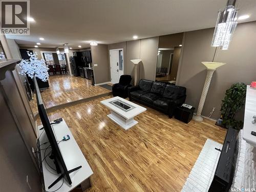 374 Rodenbush Drive, Regina, SK 