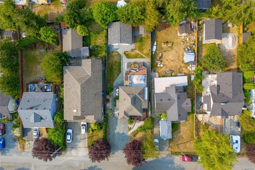367 Vincent Ave, Saanich, BC 