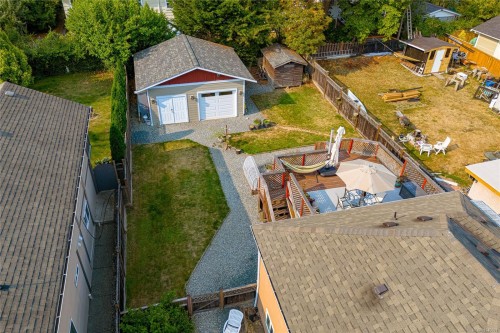 367 Vincent Ave, Saanich, BC 