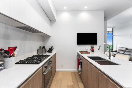 #1506-2000 Hannington Rd, Langford, BC 
