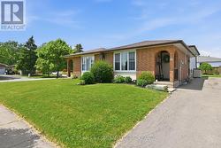 10 CHANTAL COURT Welland (Lincoln/Crowland), ON L3B 5V3