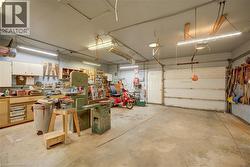 Garage - 