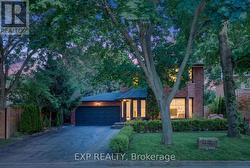 1158 CAMPBELL COURT  Burlington, ON L7S 1Z8