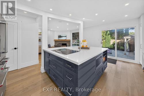 1158 Campbell Court, Burlington, ON 