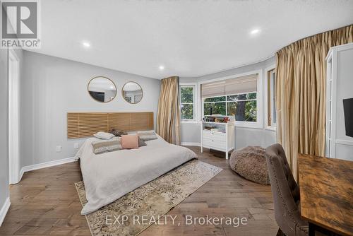 1158 Campbell Court, Burlington, ON 