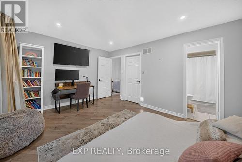 1158 Campbell Court, Burlington, ON 