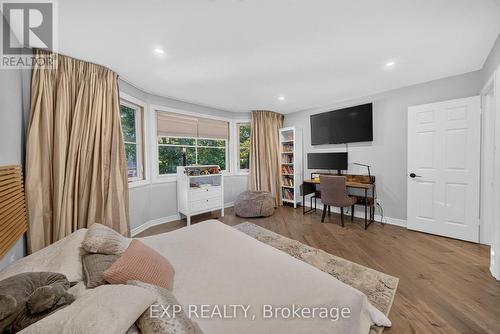 1158 Campbell Court, Burlington, ON 