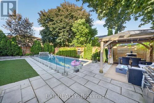 1158 Campbell Court, Burlington, ON 