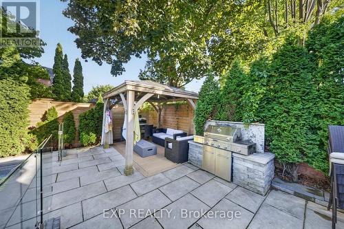 1158 Campbell Court, Burlington, ON 