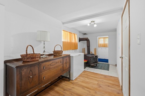 Salle familiale - 4 Rue Gamache, Sainte-Clotilde, QC 