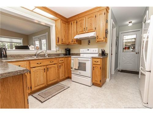 26 Susan Dr, Fredericton, NB 