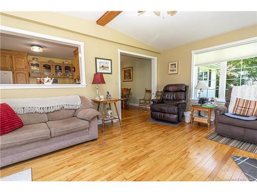 26 Susan Dr, Fredericton, NB 