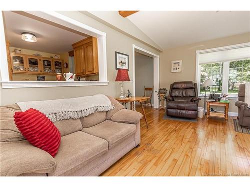 26 Susan Dr, Fredericton, NB 
