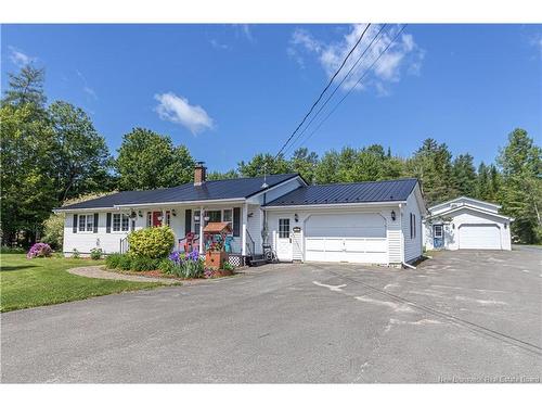 26 Susan Dr, Fredericton, NB 