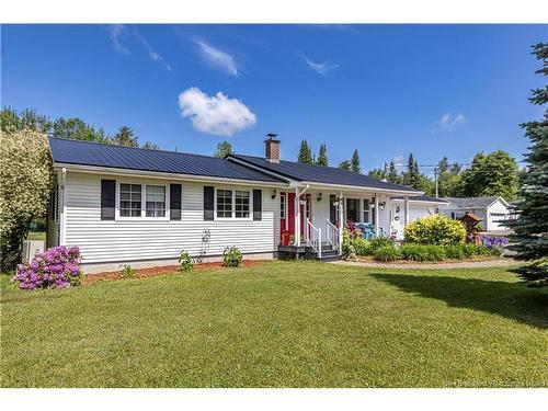 26 Susan Dr, Fredericton, NB 