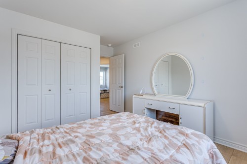 Chambre à coucher - 25 Rue Bowron, Huntingdon, QC - Indoor Photo Showing Bedroom