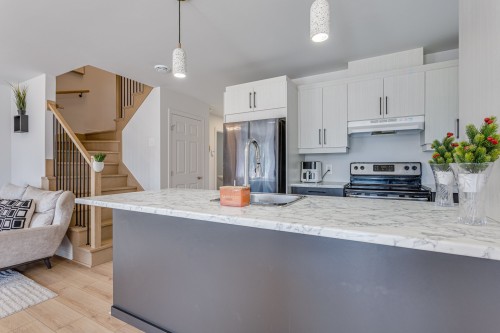 Cuisine - 25 Rue Bowron, Huntingdon, QC - Indoor Photo Showing Kitchen