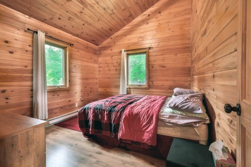 Master Bedroom - 6 Ch. Du Lac-Laverdure, Messines, QC 