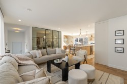 Salon - 