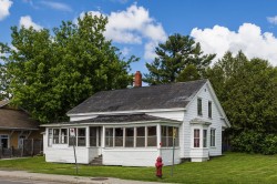 30 Rue Principale N.  Sutton, QC J0E 2K0
