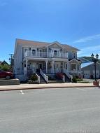 20 Roseberry ST Campbellton, NB E3N 2G2