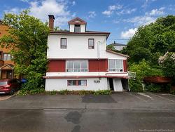 53 D'Amours ST Edmundston, NB E3V 1X8