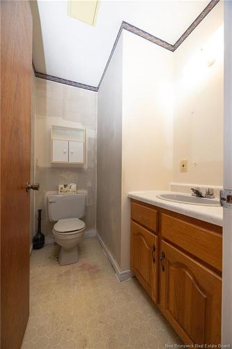 38 Angelview Crt, Fredericton, NB 