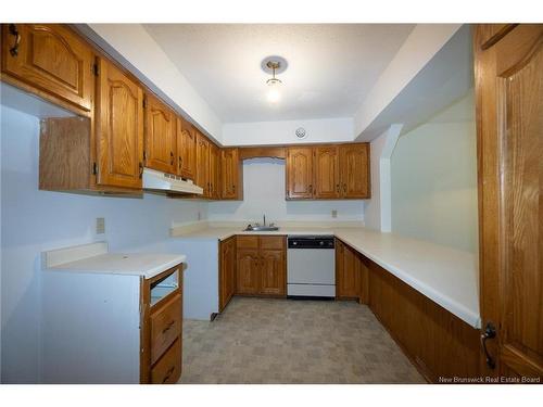 38 Angelview Crt, Fredericton, NB 