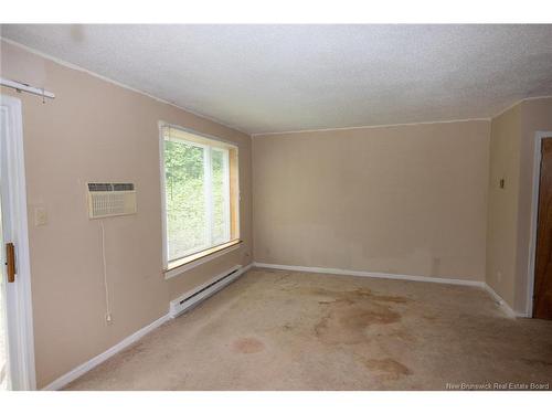 38 Angelview Crt, Fredericton, NB 