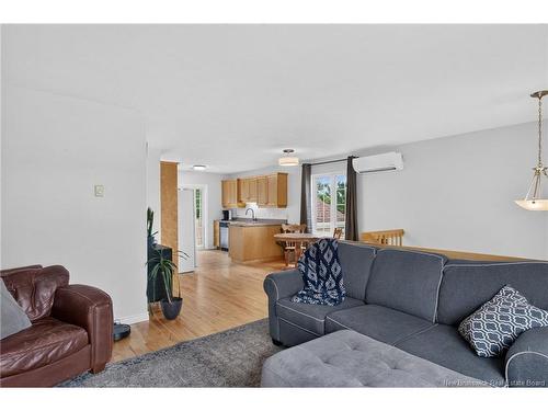 225 Thomas St, Dieppe, NB 
