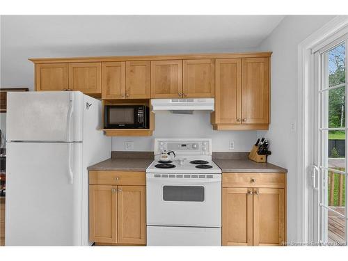 225 Thomas St, Dieppe, NB 