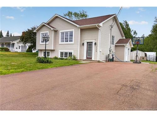 225 Thomas St, Dieppe, NB 