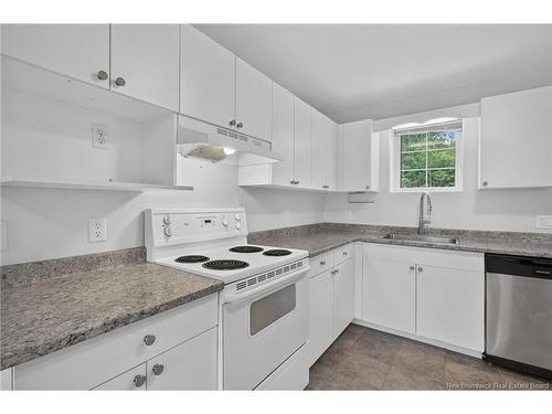 225 Thomas St, Dieppe, NB 