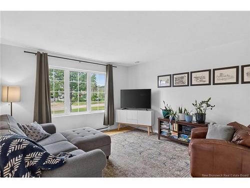 225 Thomas St, Dieppe, NB 