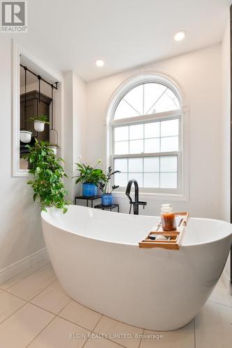 219 Sunset Drive, St. Thomas, ON 