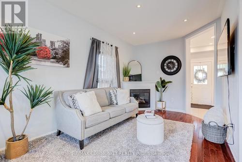 940 Ormond Drive, Oshawa, ON 