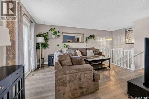 890 Samuels Crescent N, Regina, SK 