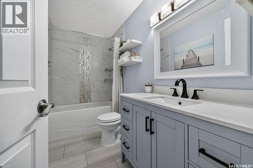 890 Samuels Crescent N, Regina, SK 