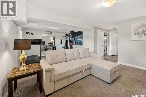 890 Samuels Crescent N, Regina, SK 