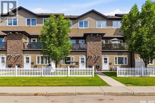 807 110 Shillington Crescent, Saskatoon, SK 