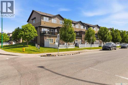 807 110 Shillington Crescent, Saskatoon, SK 