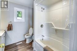 4pc Washroom Main Floor - 