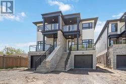 LOWER - 31 SUPERIOR STREET Welland (Dain City), ON L3B 0N9