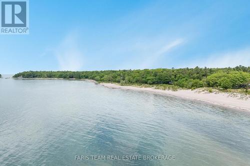 34 Quesnelle Drive, Tiny, ON 